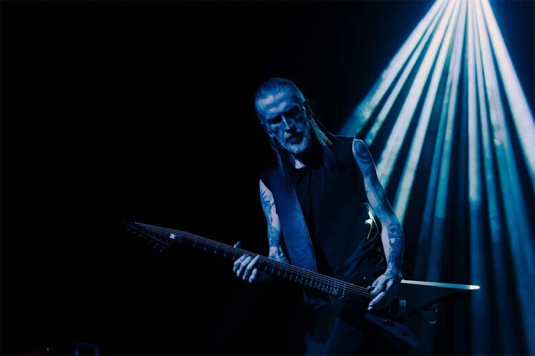 greg-mackintosh-de-paradise-lost-sale-al-paso-de-los-rumores-sobre-su-salud:-“quiero-evitar-especulaciones”