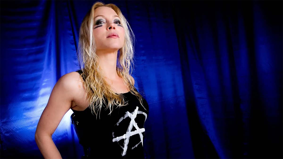 angela-gossow-reconoce-que-“penso-seriamente”-volver-a-arch-enemy:-“la-respuesta-fue-no”