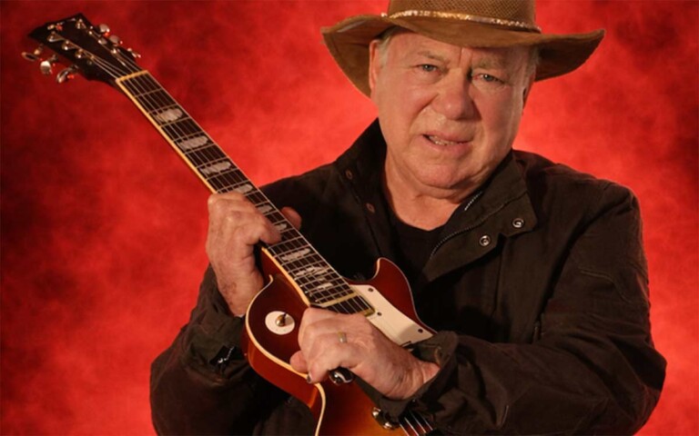 william-shatner-lanza-un-disco-de-heavy-metal-con-zakk-wylde-y-ritchie-blackmore-versionando-a-iron-maiden,-judas-priest-y-black-sabbath