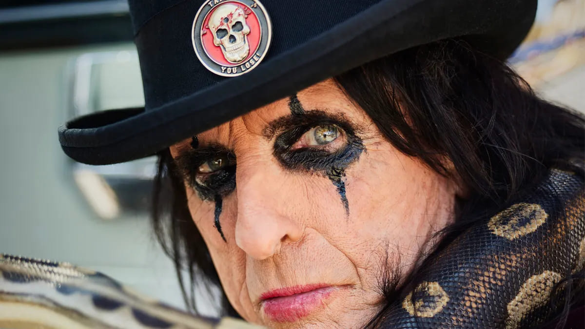 alice-cooper-publicara-“devil-on-my-shoulder”,-su-autobiografia-definitiva-entre-el-angel-y-el-diablo