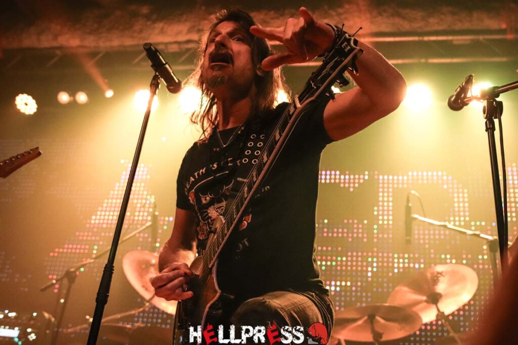 angra-pone-fin-a-su-paron-y-anuncia-gira-de-“holy-land”-en-el-dia-de-su-30-aniversario