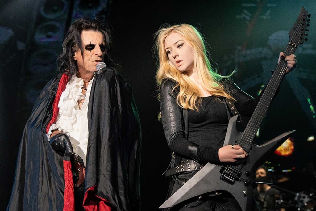 anna-cara-se-une-a-alice-cooper-para-suplir-a-nita-strauss:-“estoy-deseando-demostrar-de-lo-que-soy-capaz”