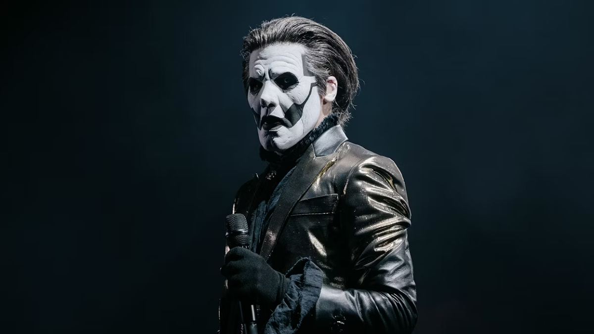 Tobias Forge, líder de GHOST, emprende acciones legales contra una presunta acosadora