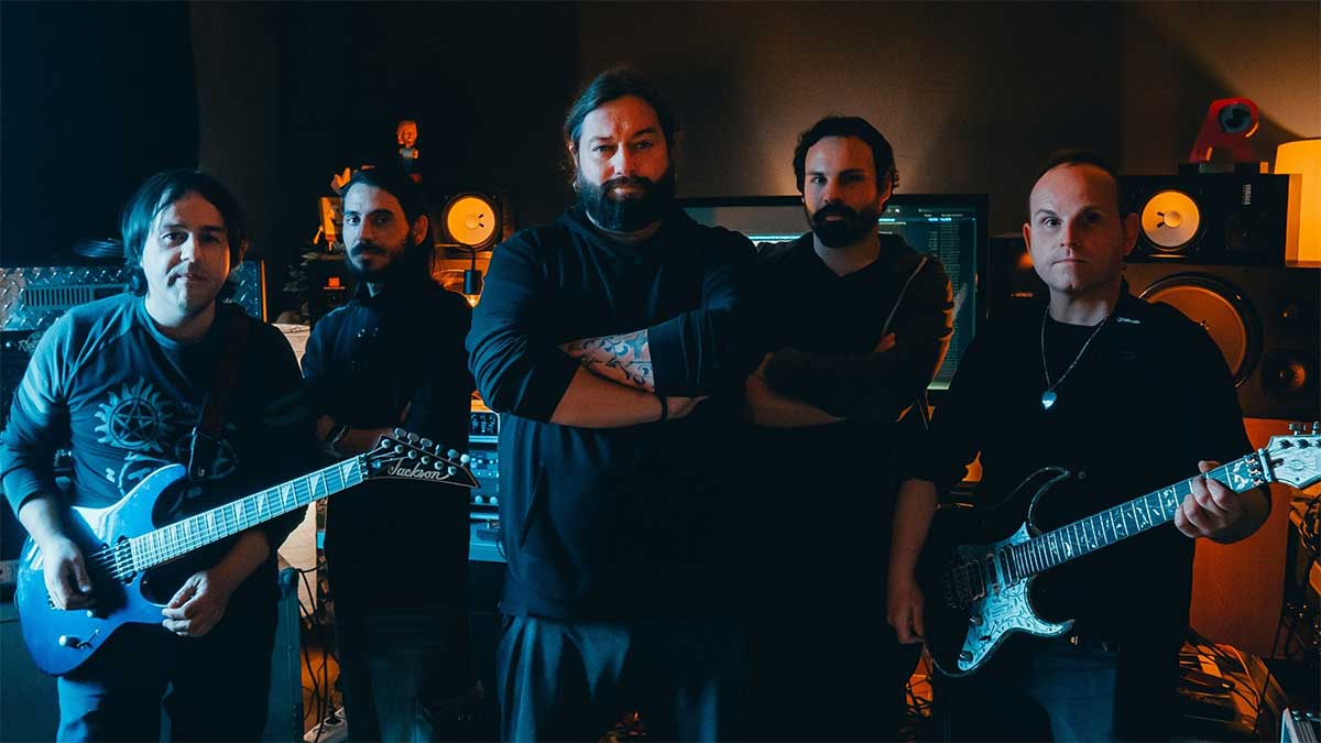 ADGAR lanza “Máscaras y Demonios”, su disco más ambicioso con un giro en su Power Metal
