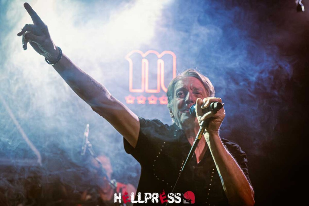 fm-cumple-en-el-40o-aniversario-de-“indiscreet”-en-madrid-mientras-tygers-of-pan-tang-sufre-un-vergonzoso-recorte-horario