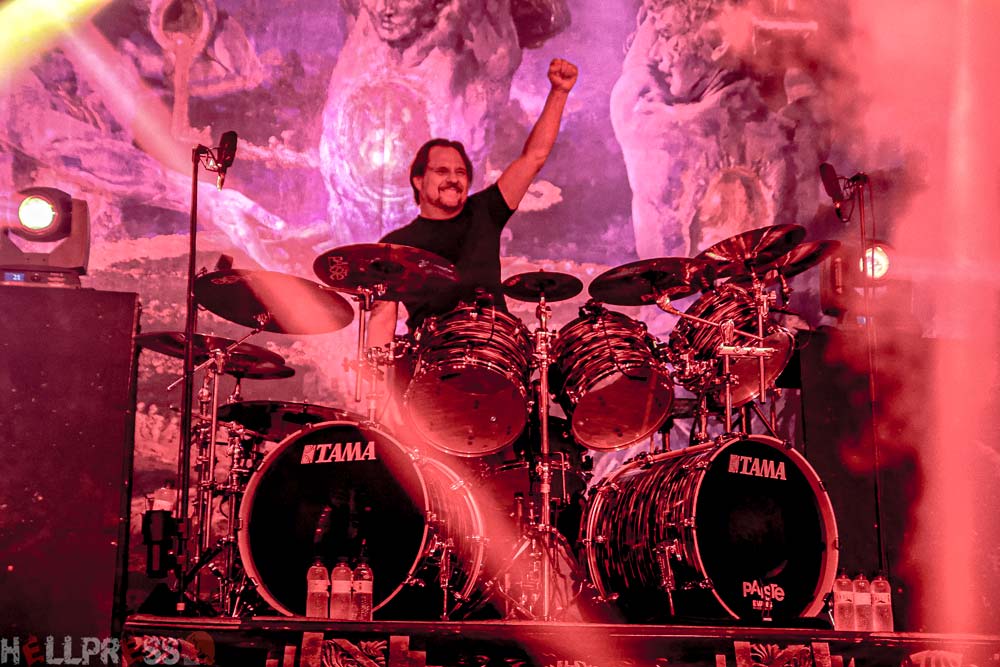 dave-lombardo-se-suma-al-elenco-estelar-escogido-por-el-actor-de-“star-trek”,-william-shatner,-para-su-disco-de-metal