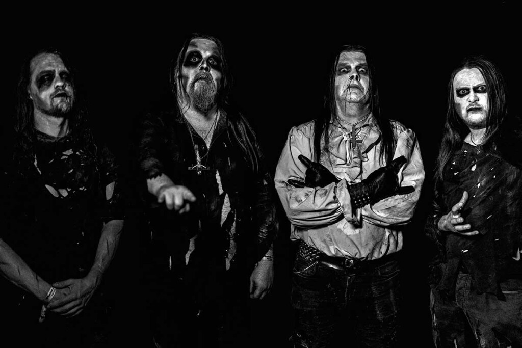 azter-de-denial-of-god:-“soy-consciente-de-lo-podrida-que-esta-la-escena-del-metal”
