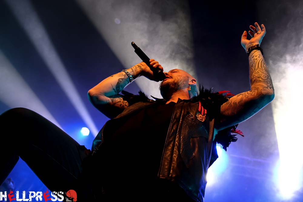 bjorn-strid-recuerda-la-primera-gira-de-soilwork-en-japon:-“nos-trataron-como-a-la-realeza”