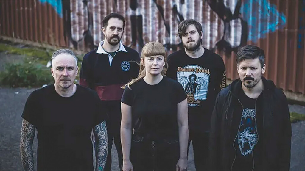 Gadget regresa con fuerza en ‘Coerced’