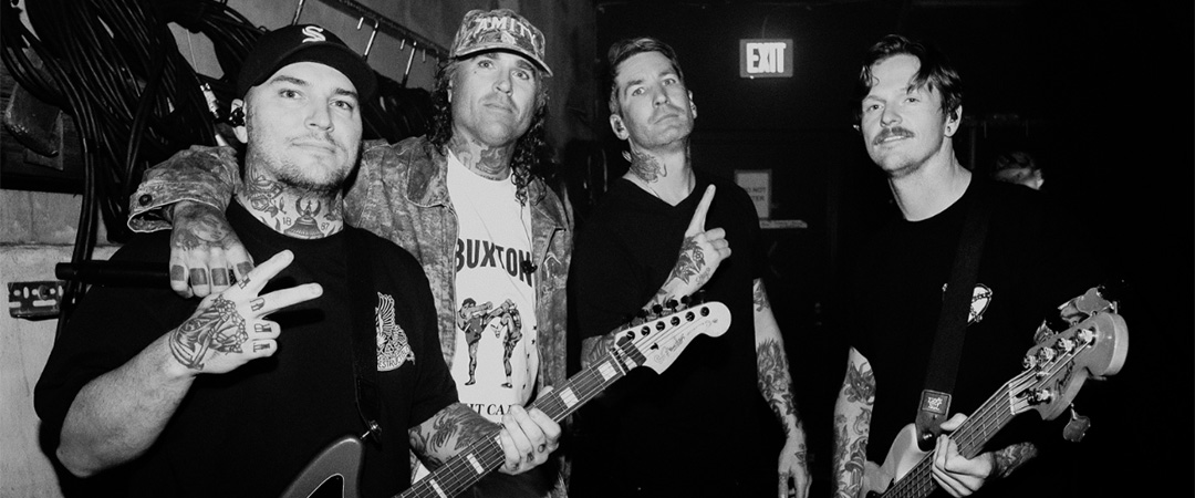 Sentirse acompañado en el quilombo: THE AMITY AFFLICTION y el peso de lo que uno carga – Metal-Daze Webzine