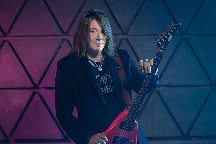 kai-hansen-(helloween,-gamma-ray)-lanza-la-cancion-“feeding-the-beast”-en-solitario