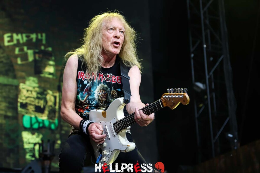 iron-maiden-filmara-su-concierto-en-paris-y-recuerda-que-los-moviles-estan-prohibidos