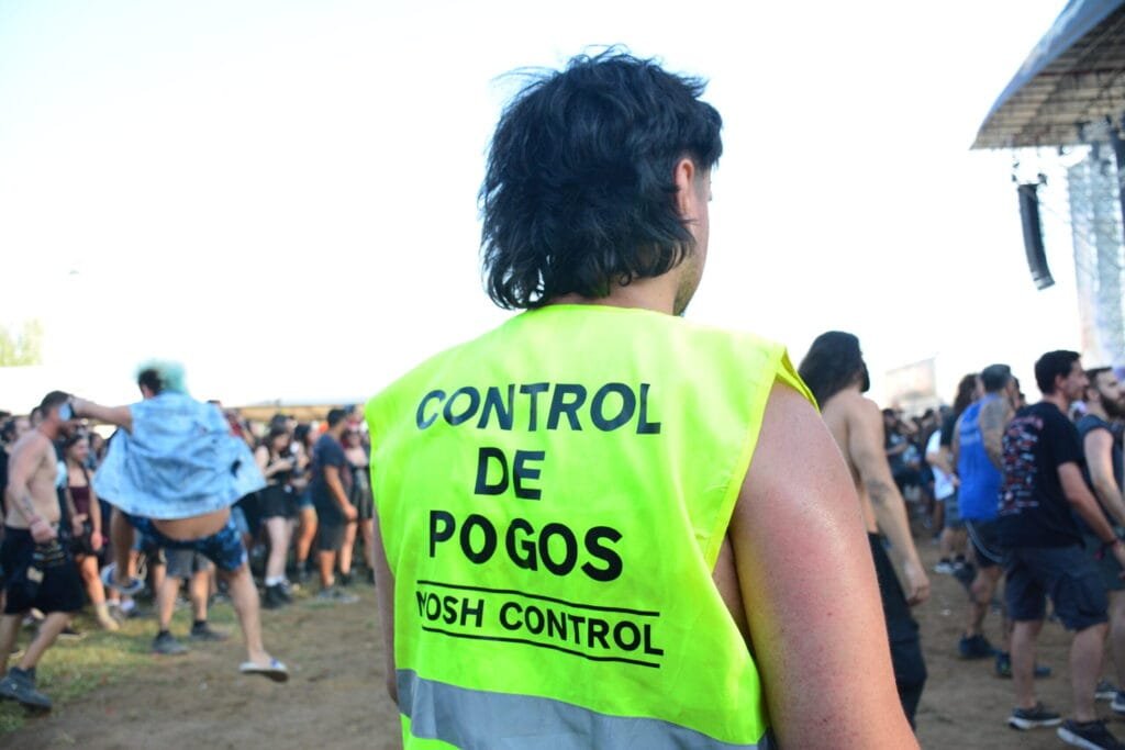 LEYENDAS DEL ROCK 2026: La Guía Definitiva de Supervivencia (Entradas, Piscina, Acampada y Consejos) – Atanathos