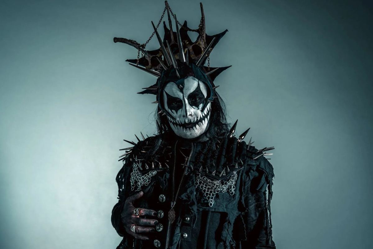 Dani Filth: “No quiero que CRADLE OF FILTH sea esa banda que haga un álbum con 70 años”