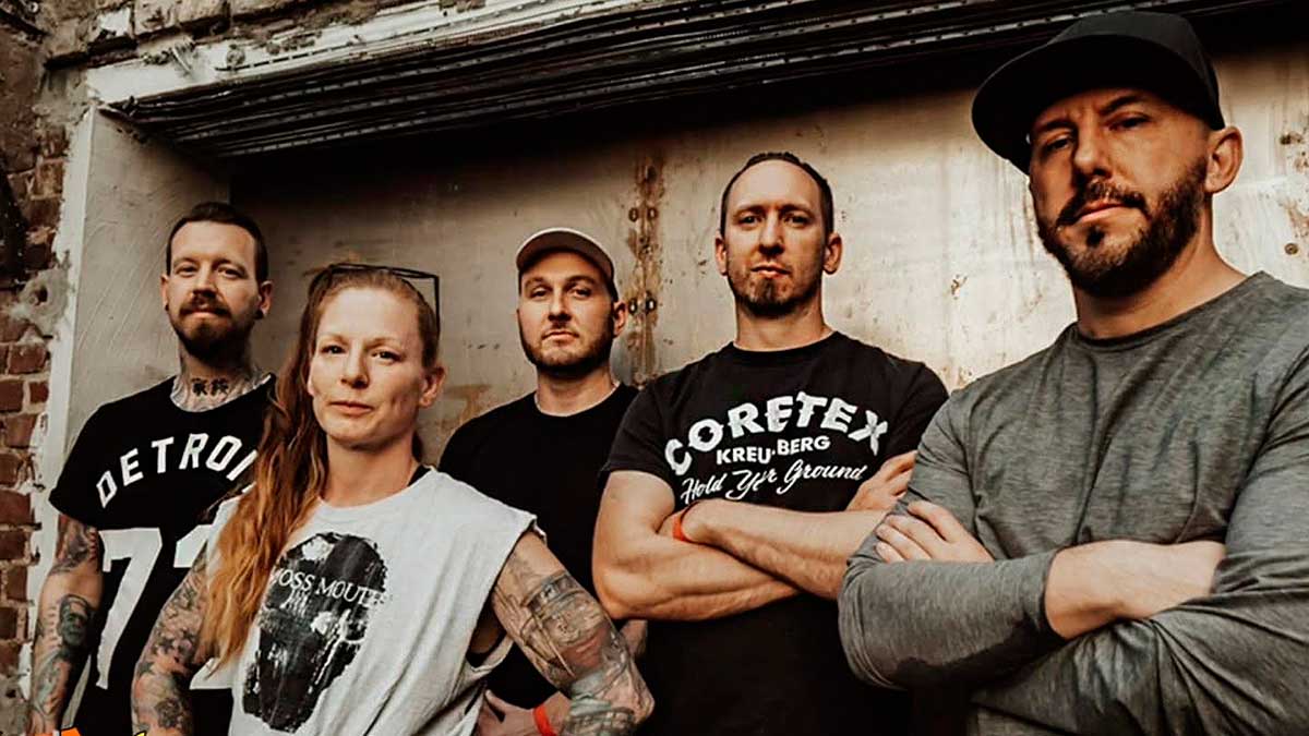 WALLS OF JERICHO anuncia “System Error: Humanity”, su primer álbum en más de 10 años