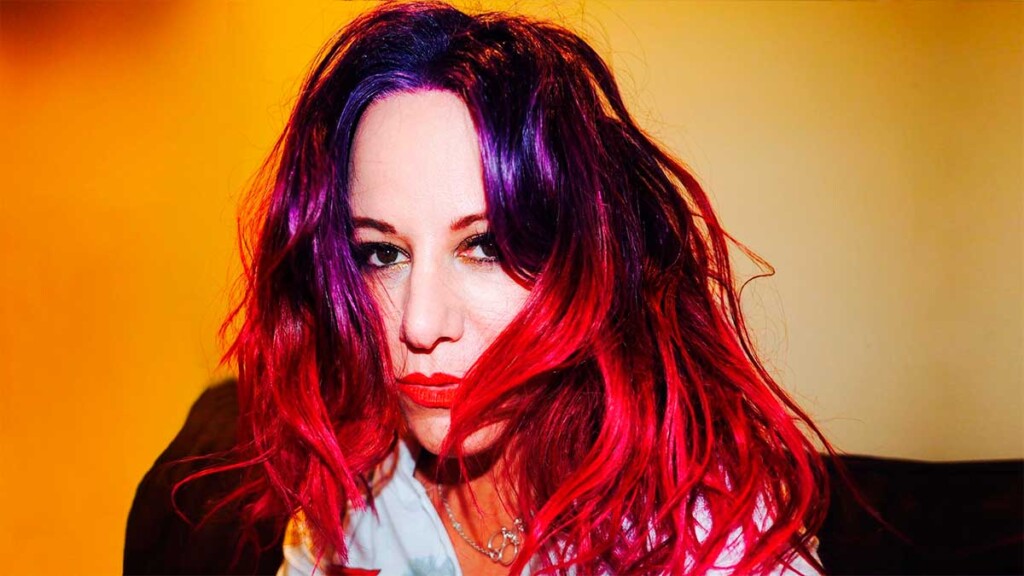 muere-jennifer-finch,-bajista-de-l7,-tras-sufrir-un-cancer-cerebral